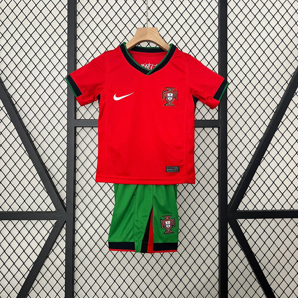 T-shirt e Pantaloncini Bambino Portogallo 2024/25