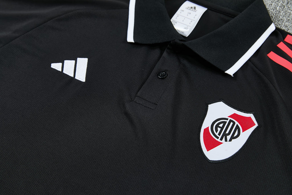 Polo e Pantaloni River Plate 2025/26