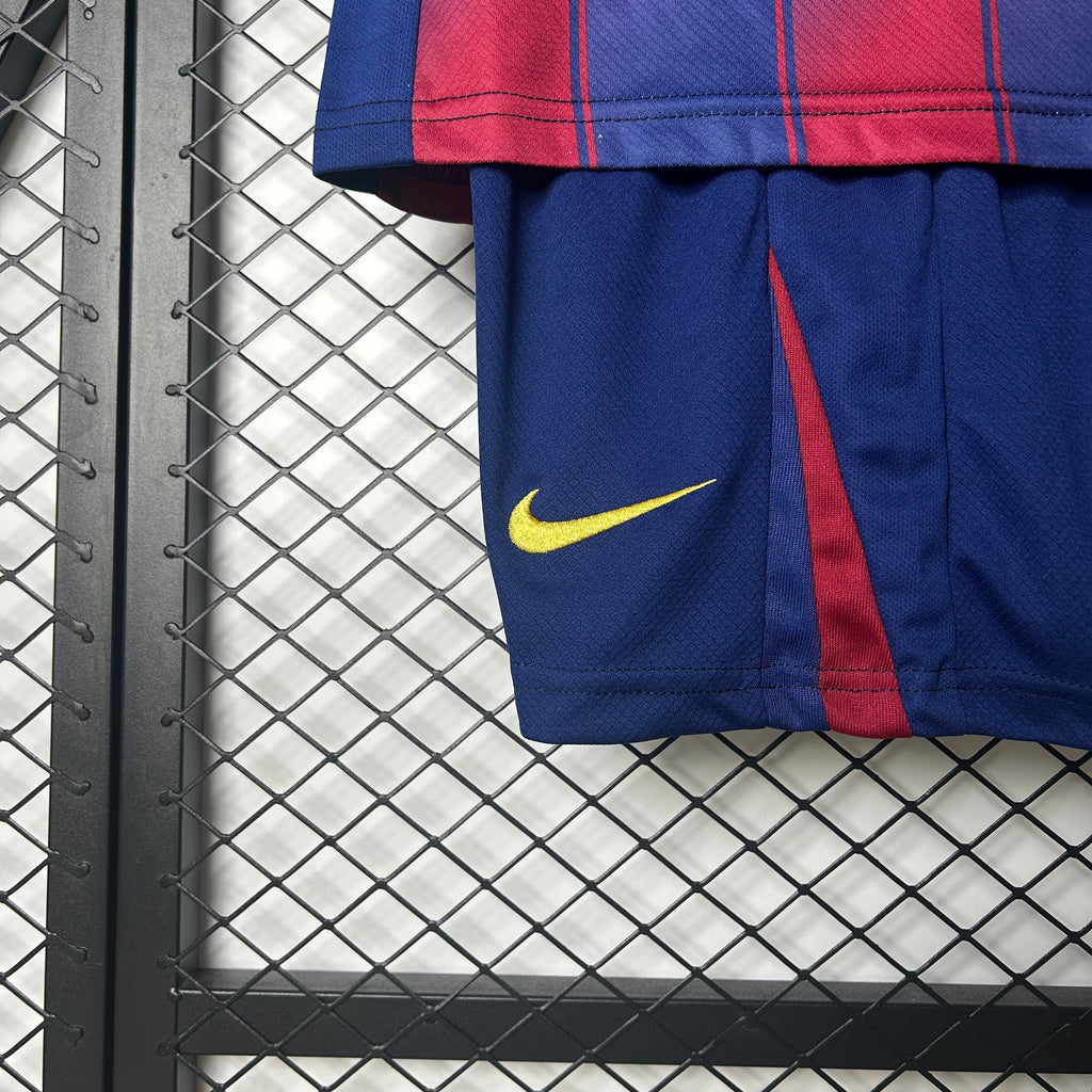 T-shirt e Pantaloncini Bambino FC Barcelona Home 2025/26