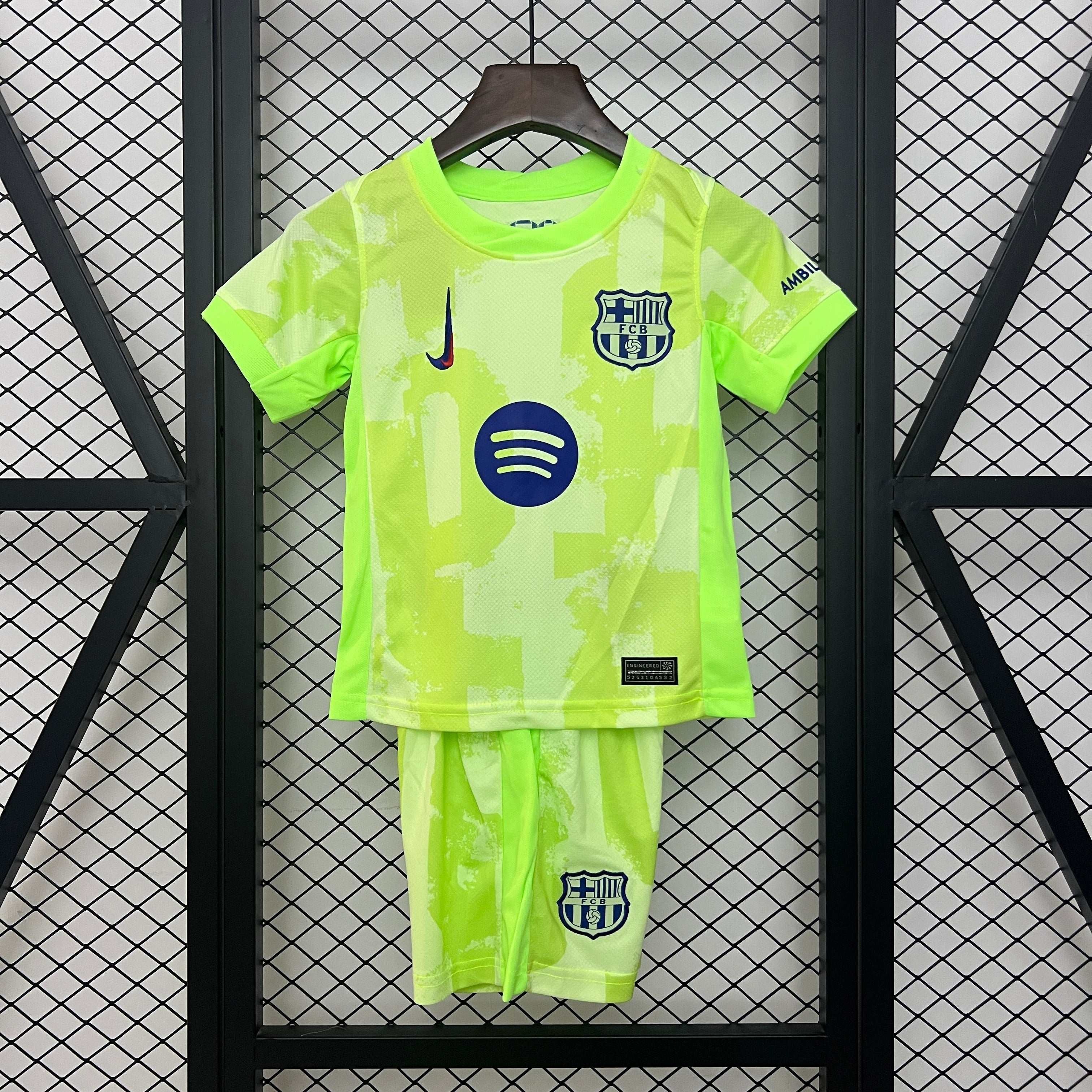 T-shirt e Pantaloncini Bambino FC Barcelona Third 2024/25