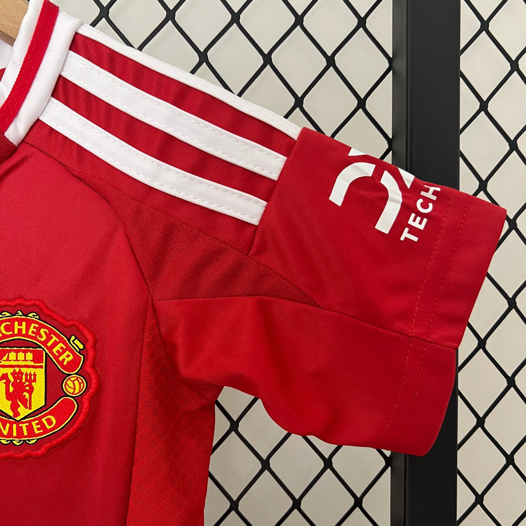 T-shirt e Pantaloncini Bambino Manchester United Home 2024/25