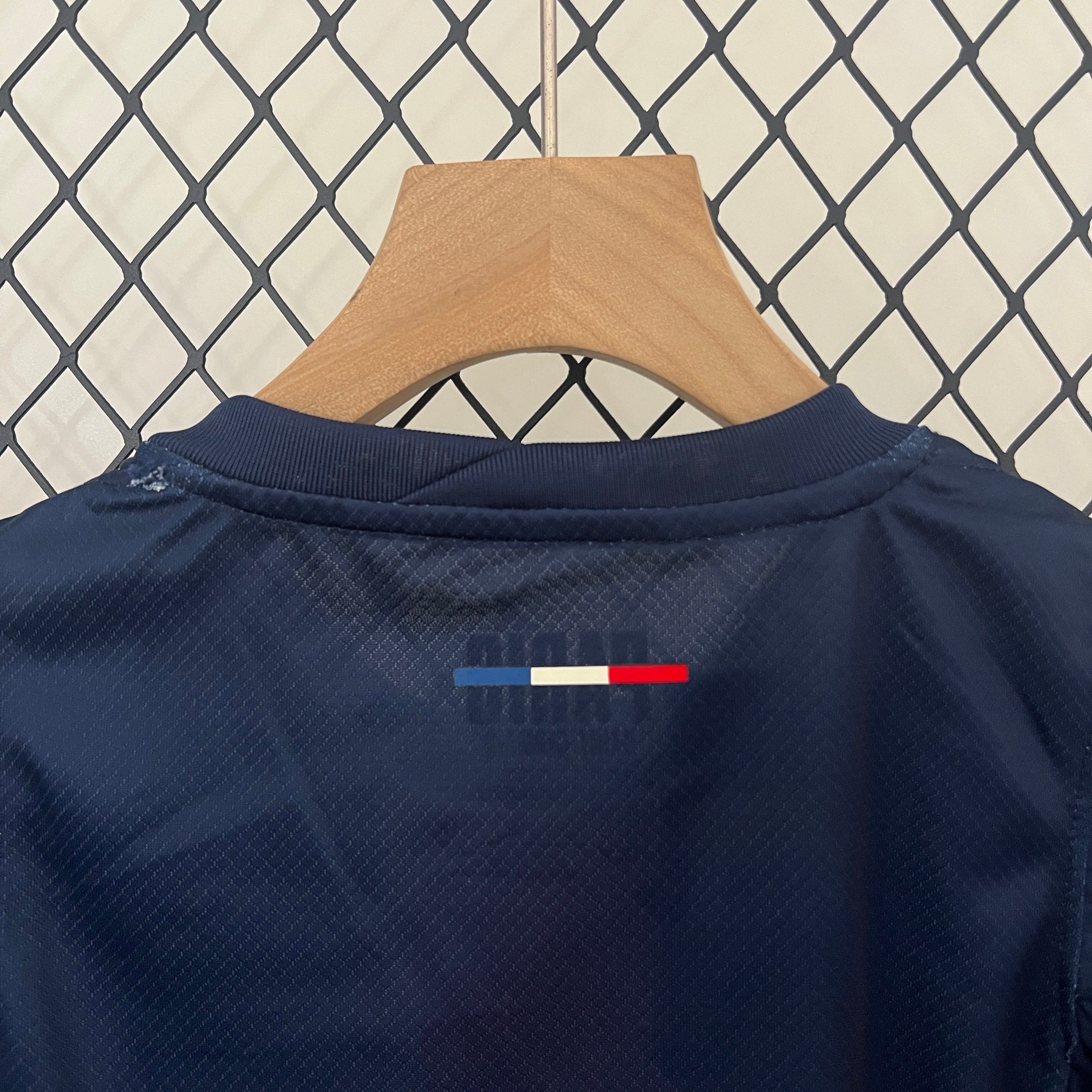 T-shirt e Pantaloncini Bambino PSG Home 2024/25