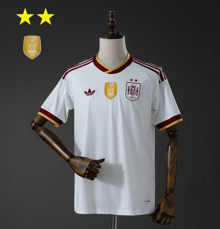Maglia Spagna Away 26/27 - Due volte Campione del Mondo ⭐⭐ - Con Patch