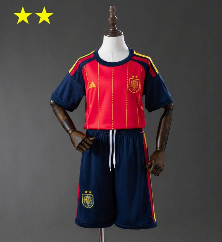 T-shirt e Pantaloncini Bambino Spagna Home 26/27 - Due volte Campione del Mondo ⭐⭐