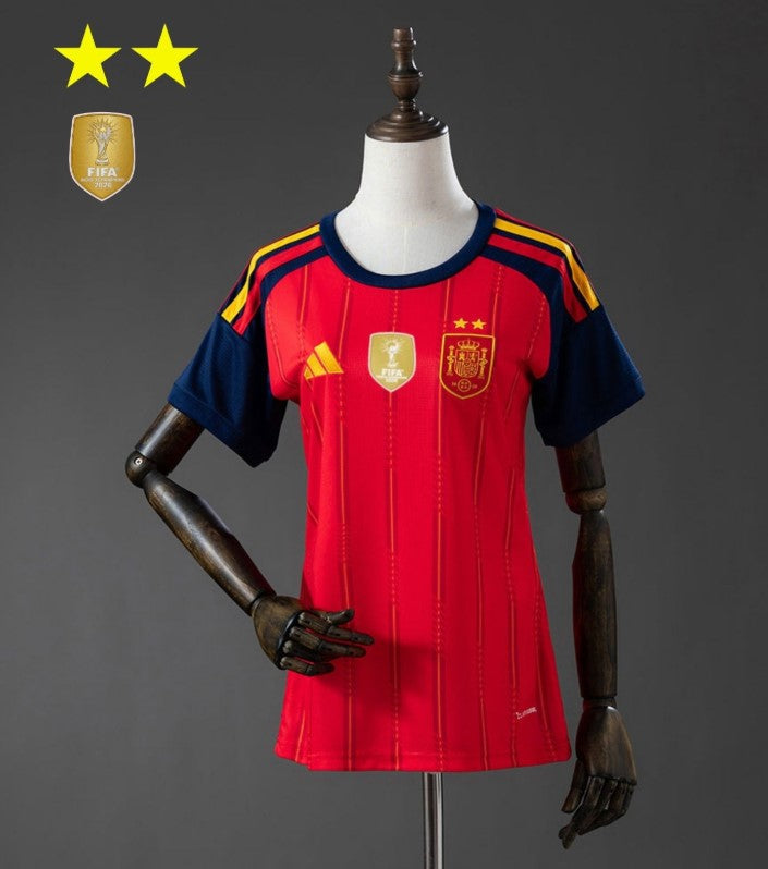 Maglia Spagna Home 26/27 - Due volte Campione del Mondo ⭐⭐ - Con Patch - Femminile