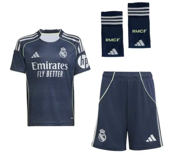 T-shirt e Pantaloncini Bambino Real Madrid Away 2025/26 - Con Calzettoni