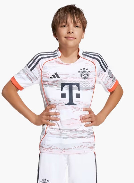 T-shirt e Pantaloncini Bambino Bayern Monaco Away 2025/26