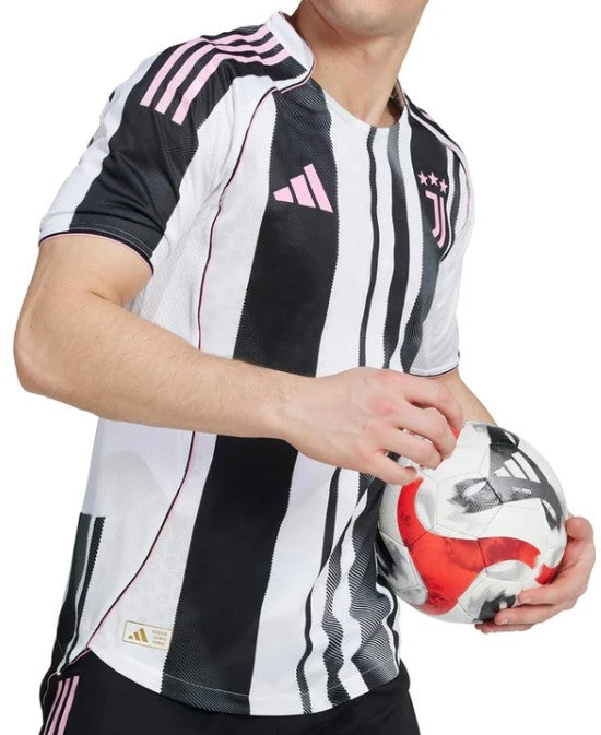 Maglia Juventus Home 2025/26 - Versione Giocatore