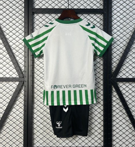 T-shirt e Pantaloncini Bambino Real Betis Final UEFA Conference League 2025/26