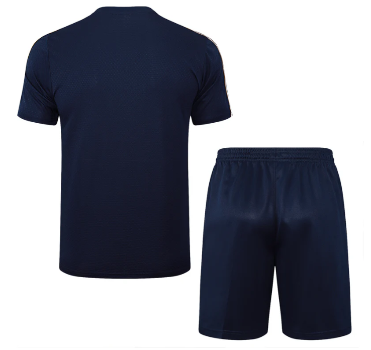 Maglia e Pantaloncini da Allenamento Juventus 2025/26