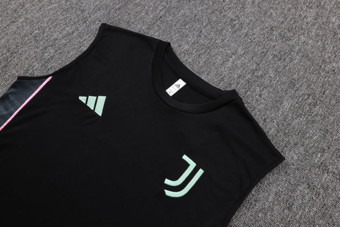Maglia e Pantaloncini da Allenamento Juventus 2025/26