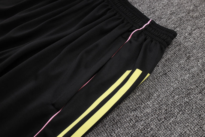 Maglia e Pantaloncini da Allenamento Juventus 2025/26