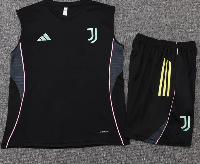 Maglia e Pantaloncini da Allenamento Juventus 2025/26