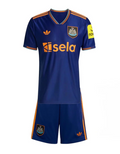 T-shirt e Pantaloncini Bambino Newcastle Third 2025/26