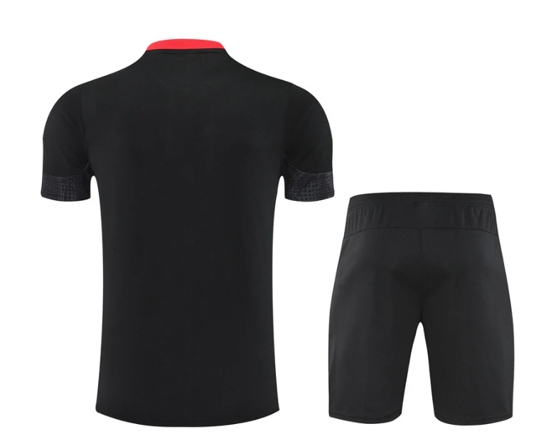 Maglia e Pantaloncini da Allenamento Bambino AC Milan 2025/26