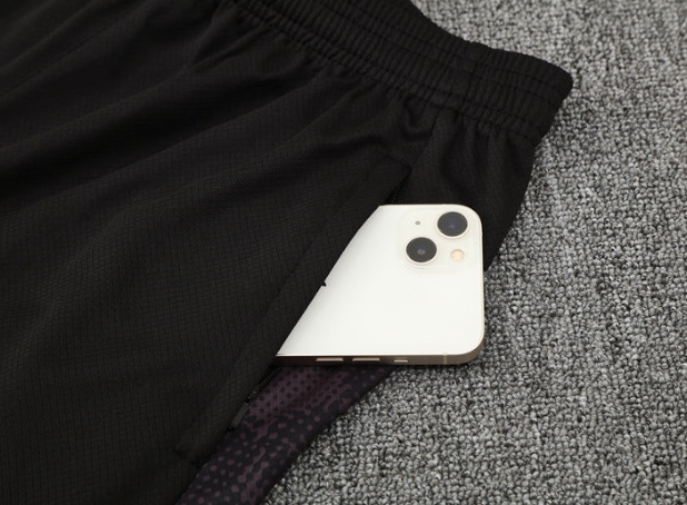 Maglia e Pantaloncini da Allenamento Bambino AC Milan 2025/26