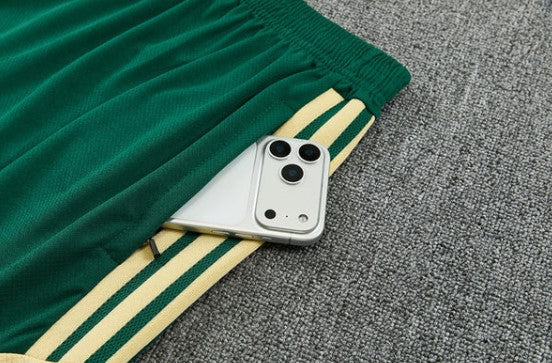 Maglia e Pantaloncini da Allenamento Bambino Real Madrid 26/27