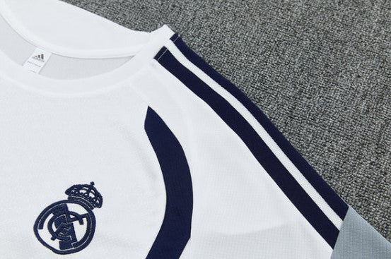 Maglia e Pantaloncini da Allenamento Bambino Real Madrid 26/27