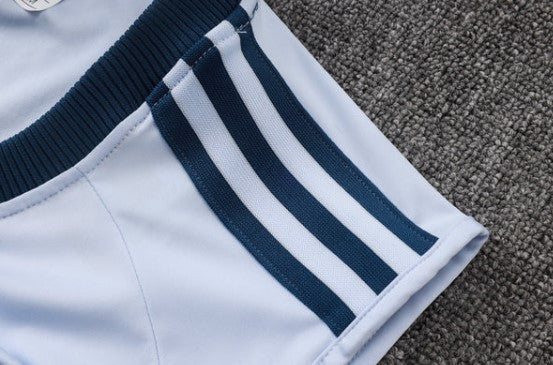 Maglia e Pantaloncini da Allenamento Italia 26/27