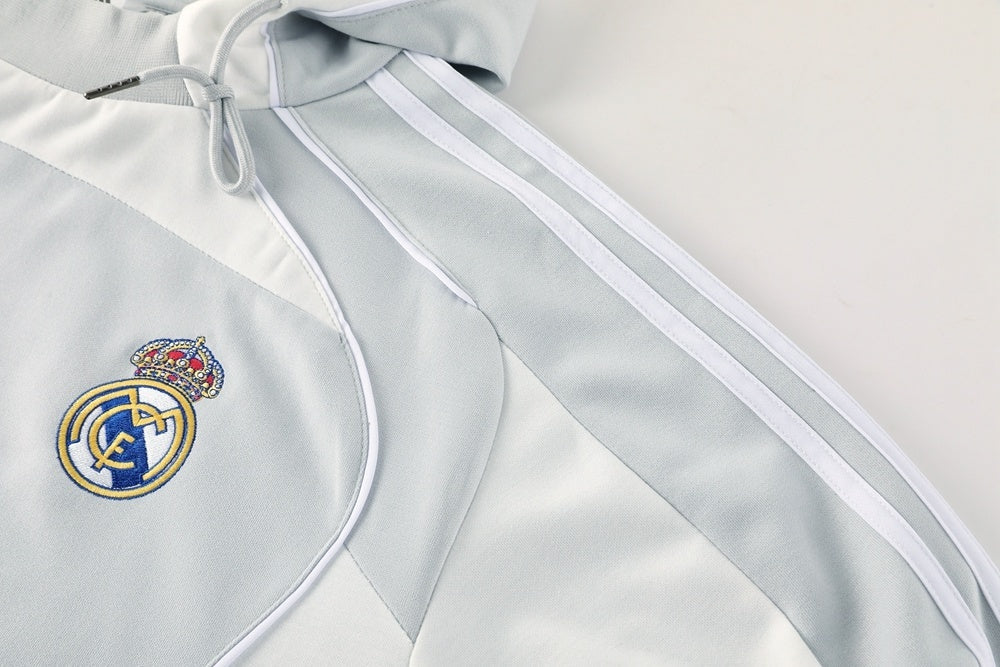 Tuta da calcio Real Madrid 25/26