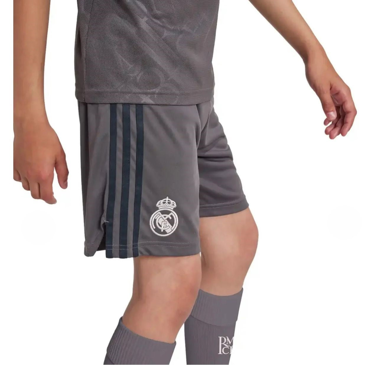 T-shirt e Pantaloncini Bambino Real Madrid Third 2024/25