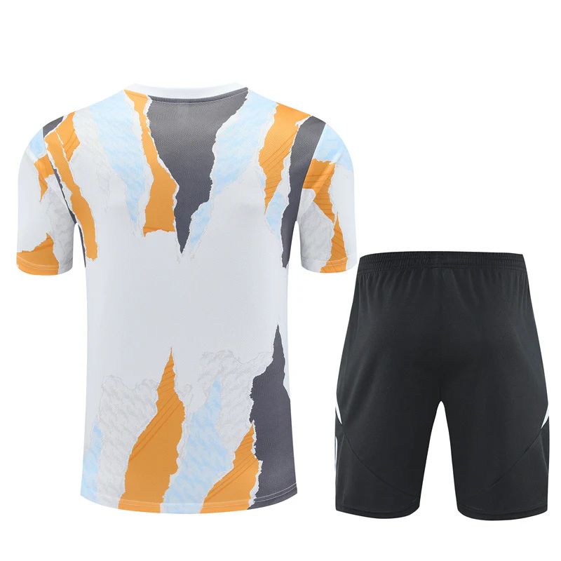 Maglia e Pantaloncini da Allenamento Real Madrid 24/25
