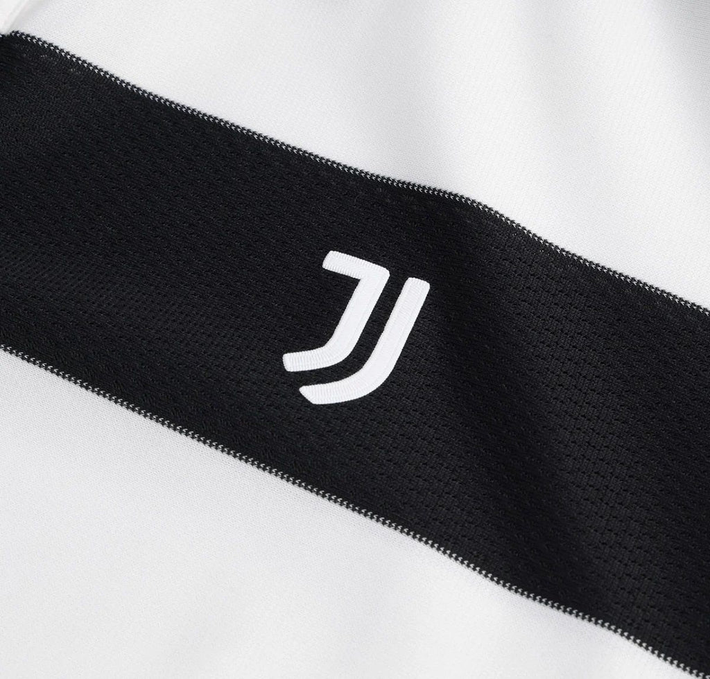 Maglia Juventus SGURA PACK 2026/27 - Versione Giocatore