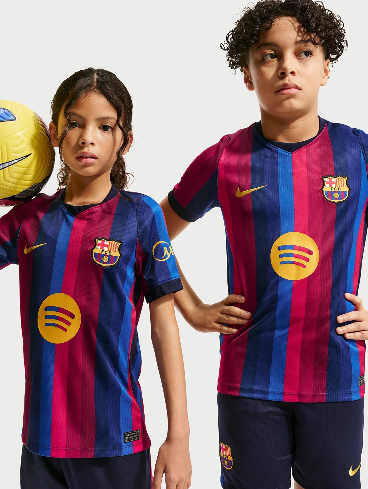 T-shirt e Pantaloncini Bambino FC Barcelona Home 2026/27