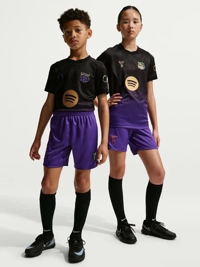 T-shirt e Pantaloncini Bambino FC Barcelona Away 26/27 - Con Calzettoni