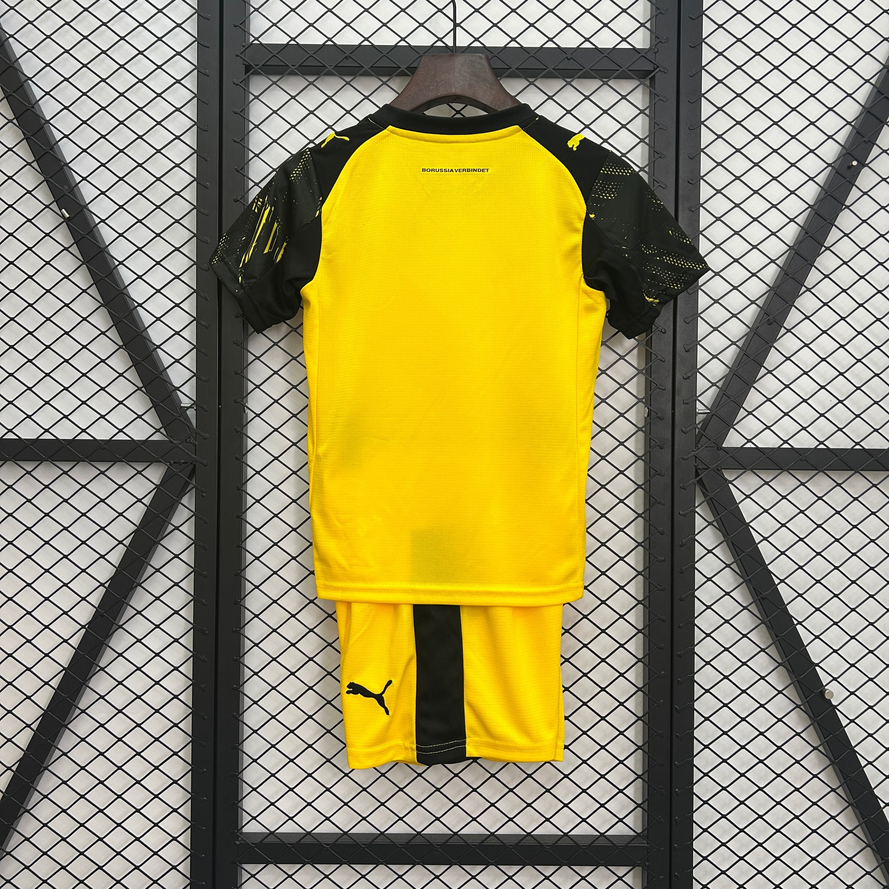 T-shirt e Pantaloncini Bambino Borussia Dortmund 2025/26