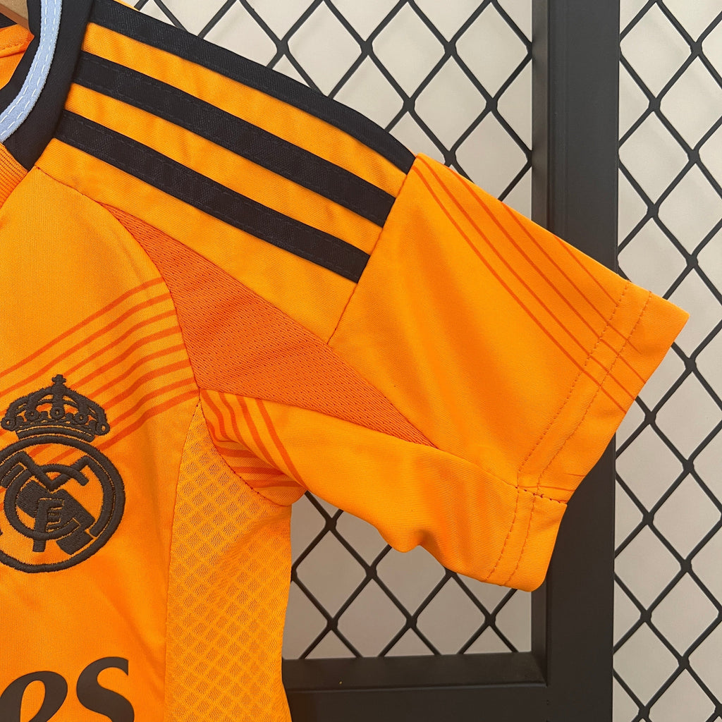T-shirt e Pantaloncini Bambino Real Madrid Away 2024/25