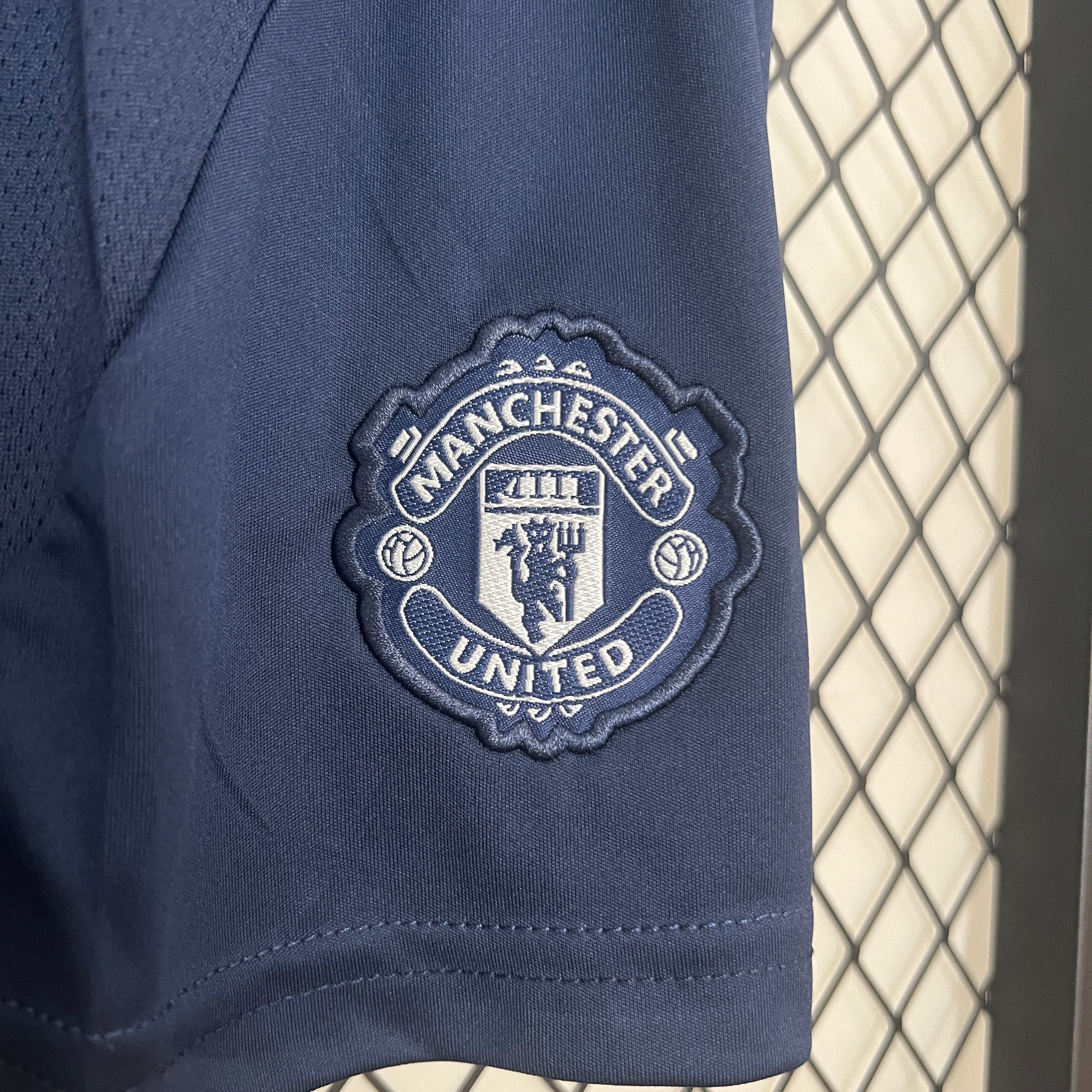 T-shirt e Pantaloncini Bambino Manchester United Away 2024/25