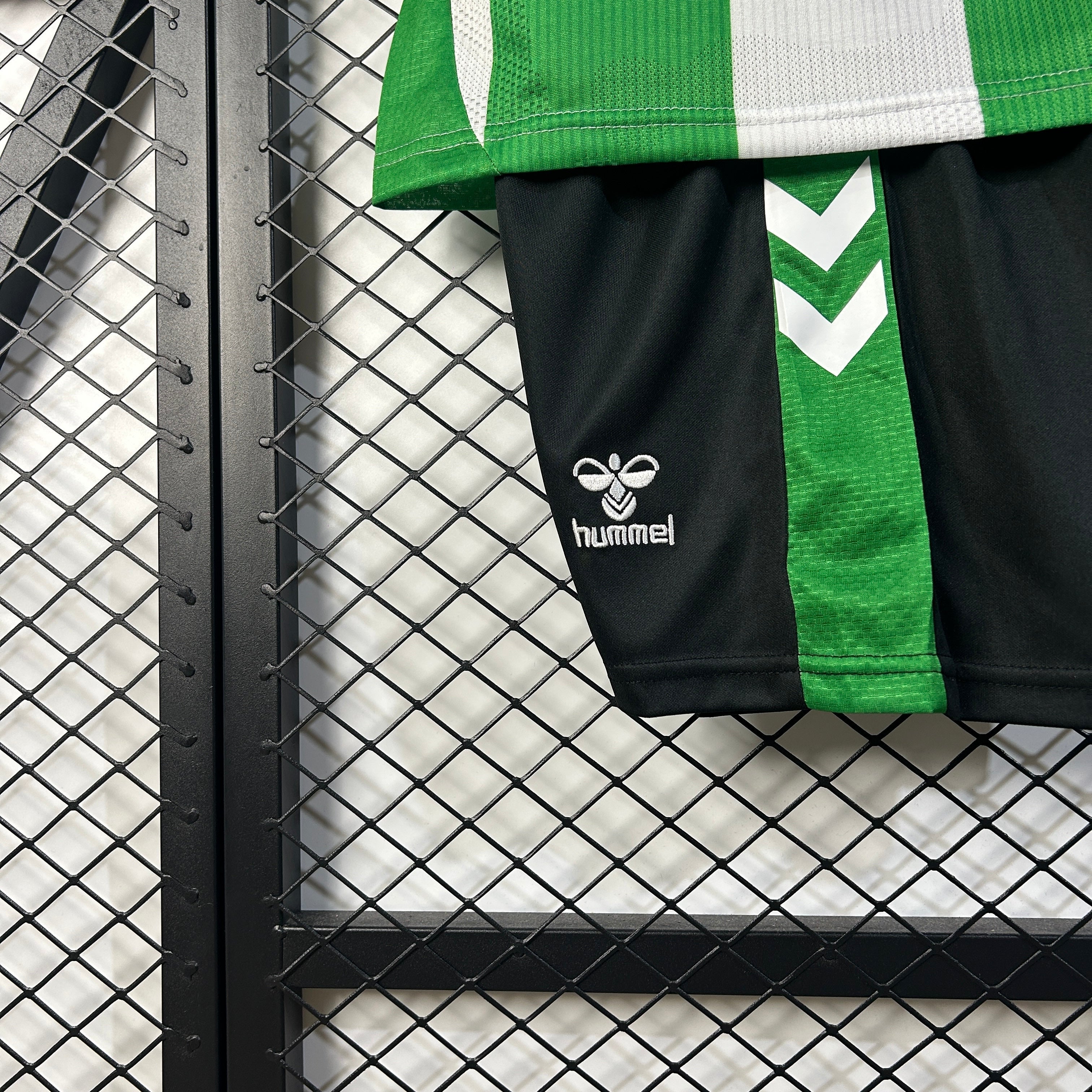 T-shirt e Pantaloncini Bambino Real Betis Home 2025/26