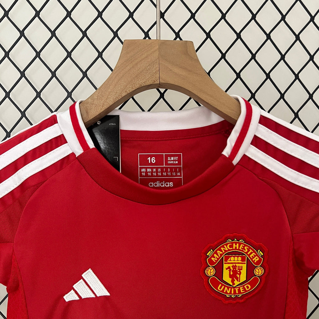 T-shirt e Pantaloncini Bambino Manchester United Home 2024/25
