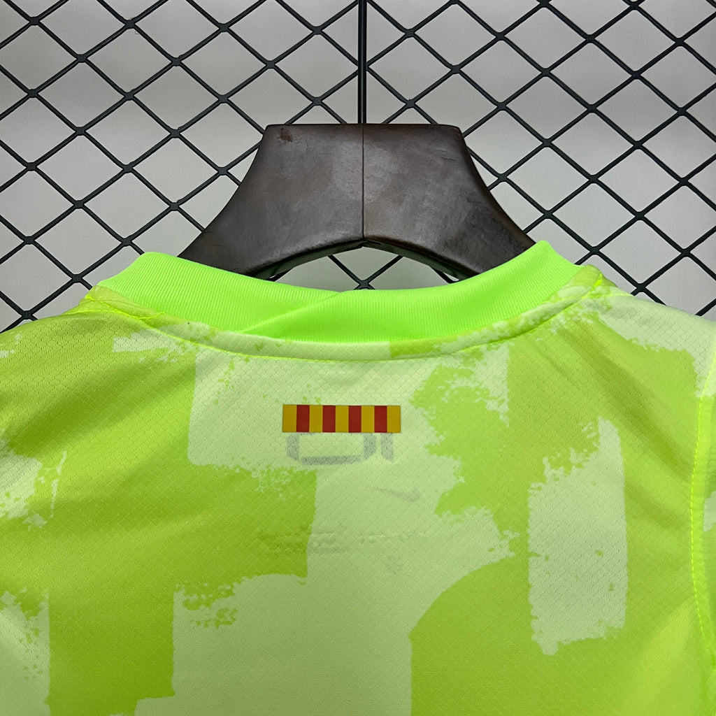 T-shirt e Pantaloncini Bambino FC Barcelona Third 2024/25