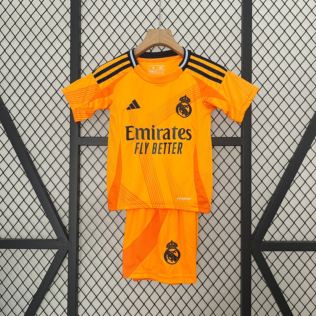 T-shirt e Pantaloncini Bambino Real Madrid Away 2024/25