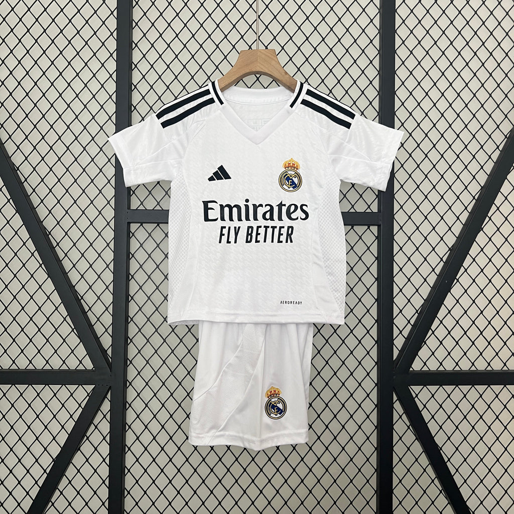 T-shirt e Pantaloncini Bambino Real Madrid Home 2024/25